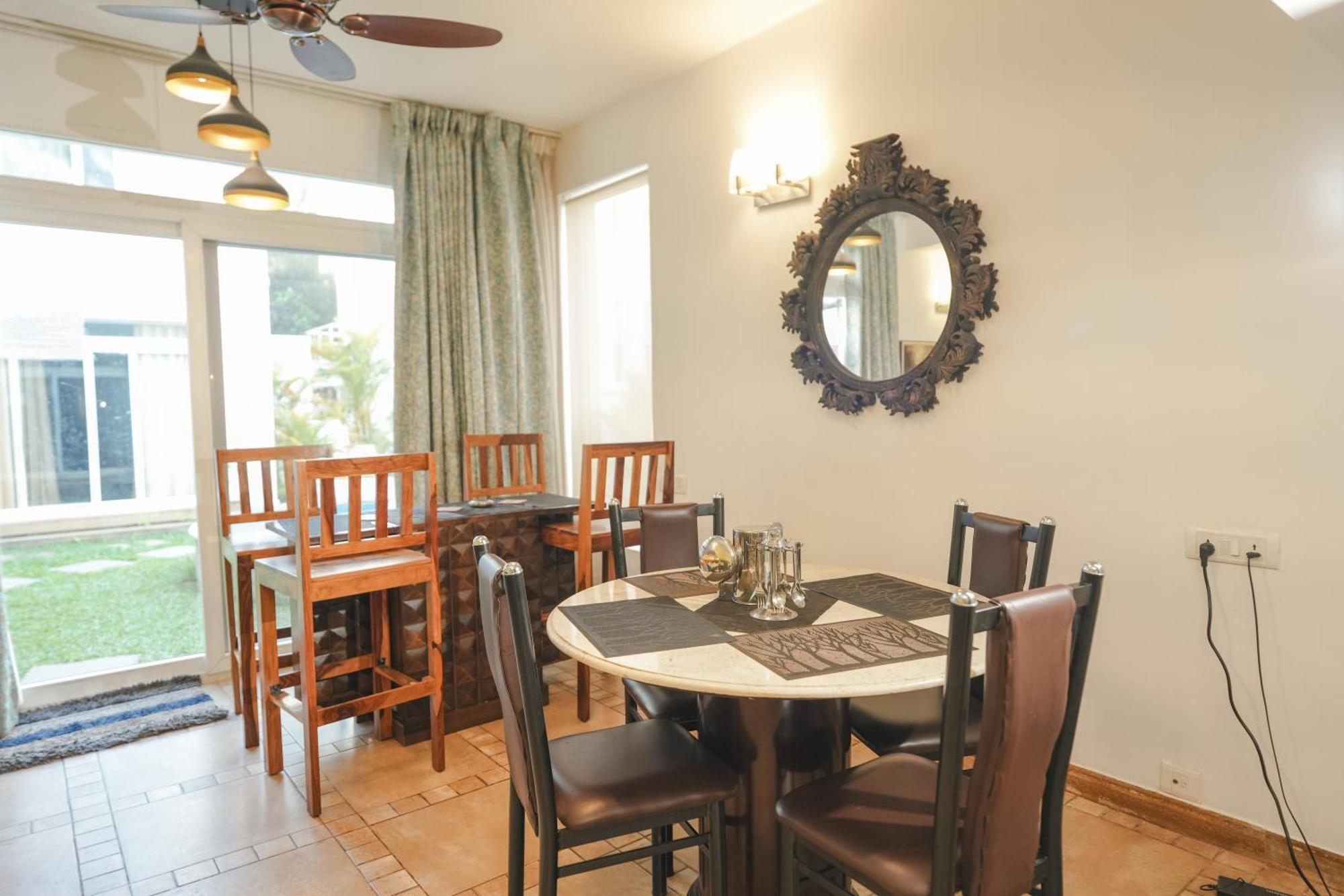 Villa M - Jia 3- 3Bhk In Candolim, Pool Facing, Near Beach, Breakfast Included Екстер'єр фото