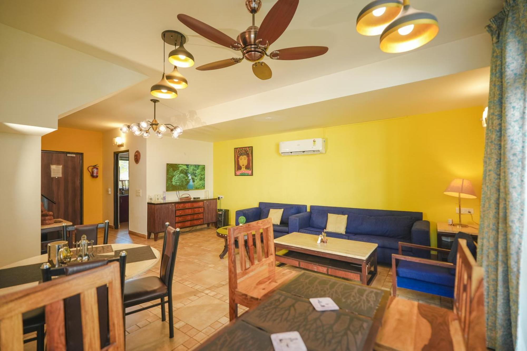 Villa M - Jia 3- 3Bhk In Candolim, Pool Facing, Near Beach, Breakfast Included Екстер'єр фото