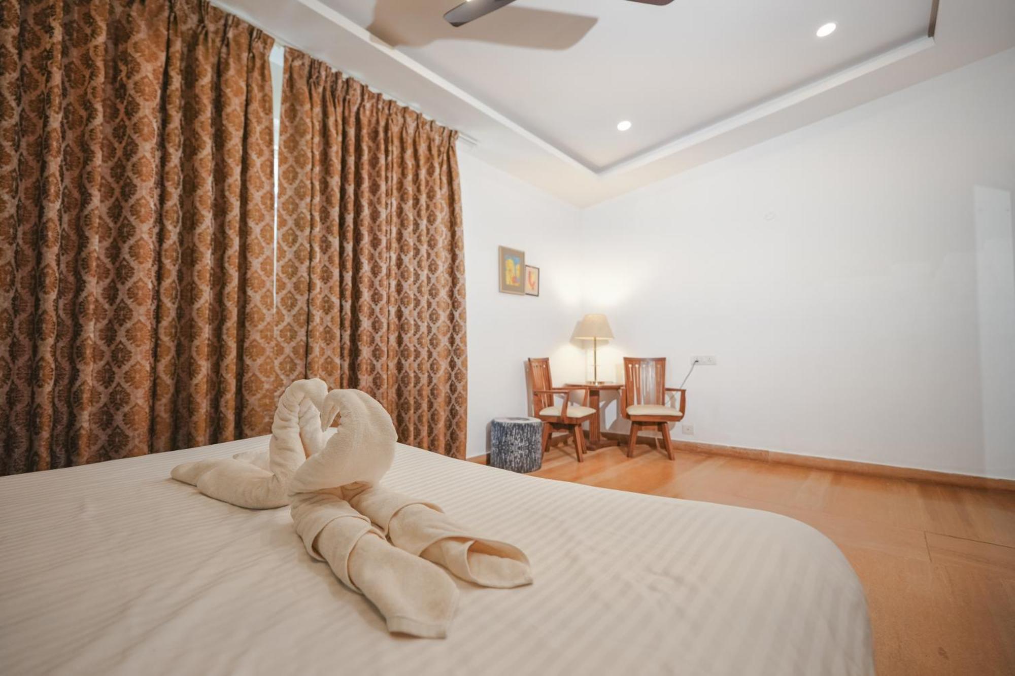 Villa M - Jia 3- 3Bhk In Candolim, Pool Facing, Near Beach, Breakfast Included Екстер'єр фото